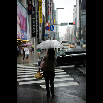 Ocieplenie dachu w domu szkieletowym — rozwiązania i porady montażowe